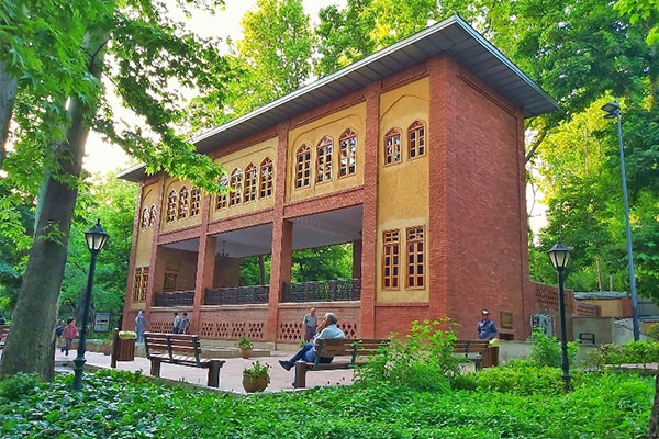 باغ ایرانی برای عکاسی 
