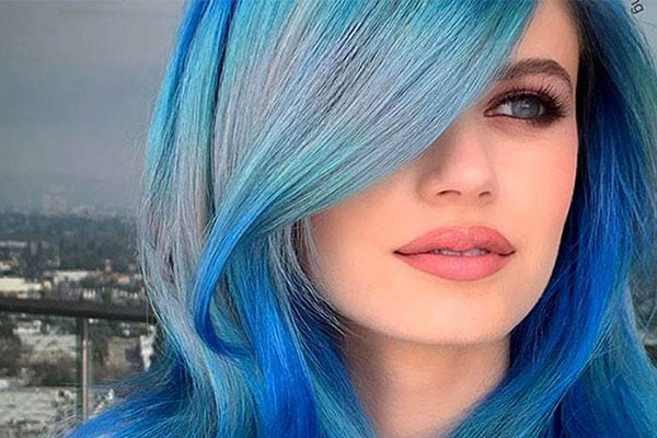 مدل رنگ موی سفید آبی