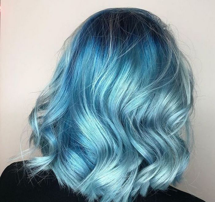رنگ موی فانتزی آبی نقره ای