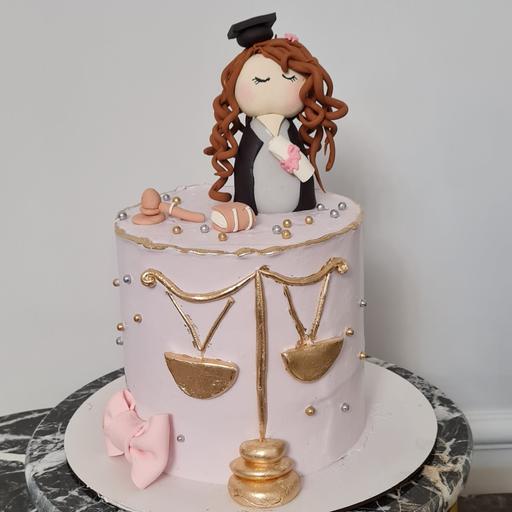 کیک ترازو عدالت