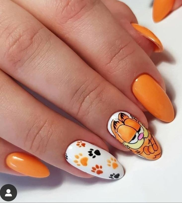 طرح ناخن ساده و شیک