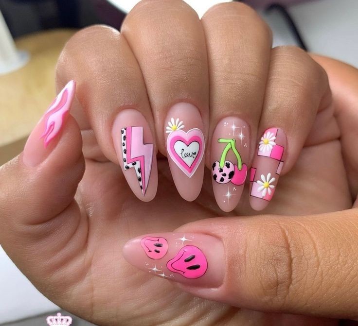 طرح ناخن ساده و شیک