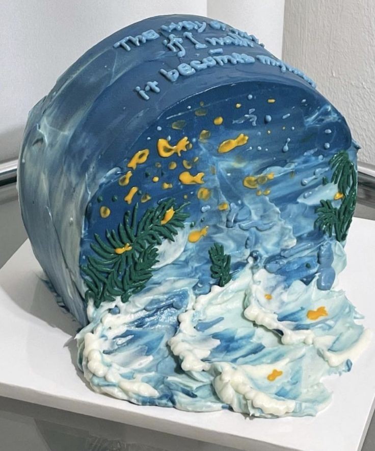 کیک زیبا با طرح اقیانوس