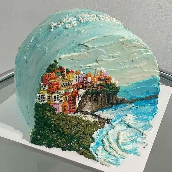 نقاشی روی کیک خامه ای