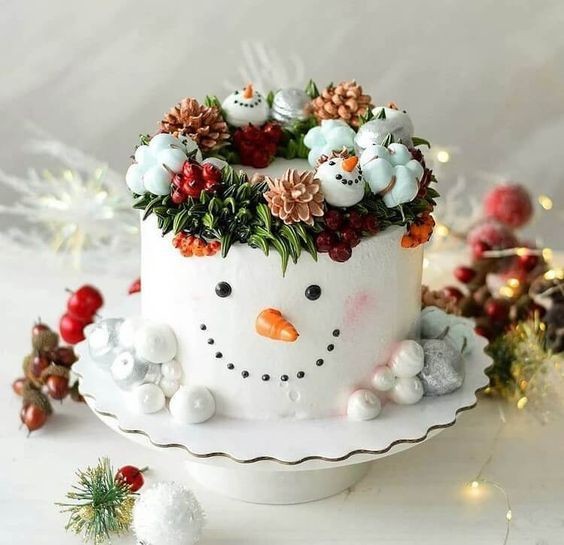 کیک زمستانی فانتزی آدم برفی