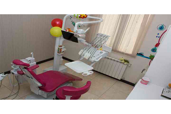 دندانپزشک کودکان در مرزداران