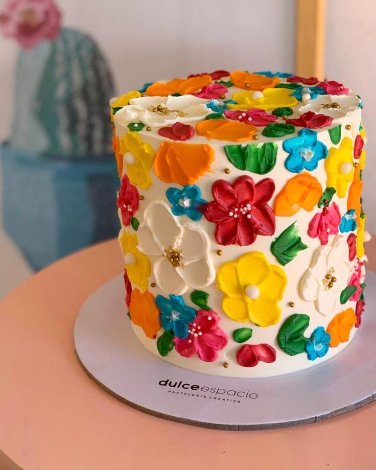 مدل کیک با طرح گل های بهاری4