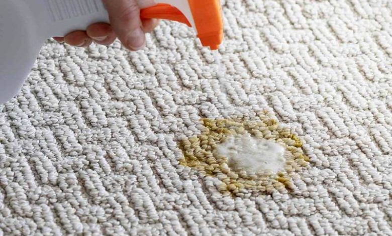 چگونه می توانم از روی فرش لکه روغن را پاک کنم؟