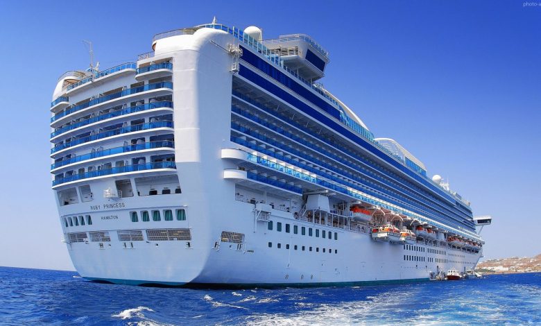 نگرانی های محیط زیستی و گردشگری کشتی تفریحی جدید در بندر بارسلون