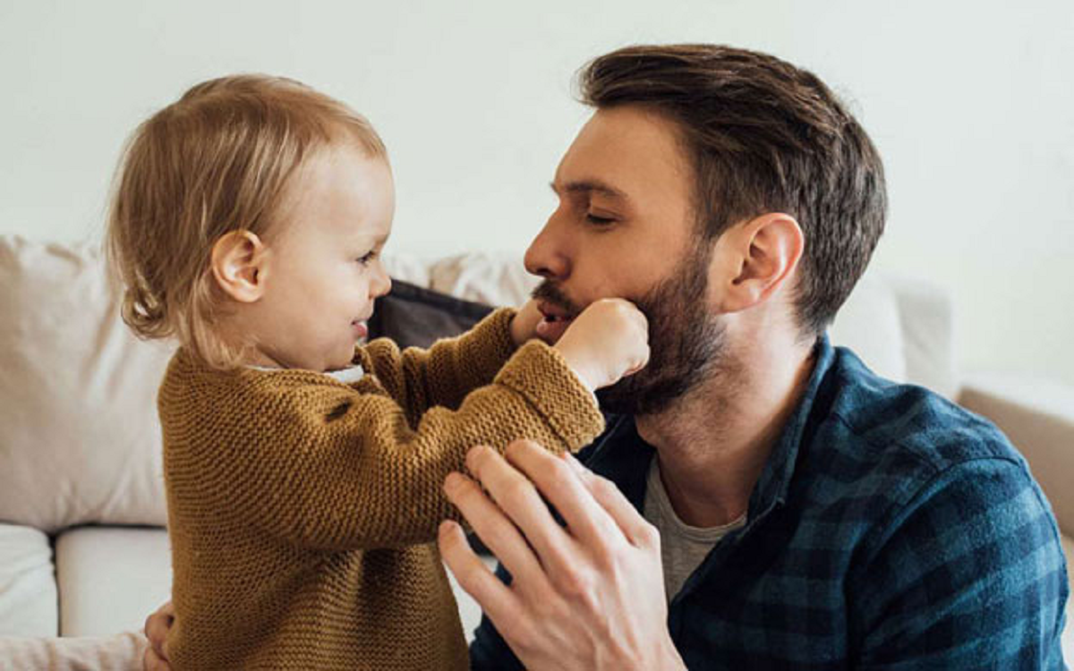 آیا ویژگی‌های ژنتیکی همیشه به صورت مستقیم از پدر به فرزند منتقل می‌شوند؟