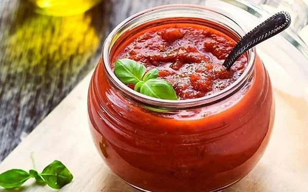 طرز تهیه سس پیتزا سیر و استیک