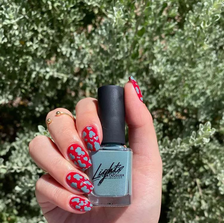 طراحی ناخن گاوی 12