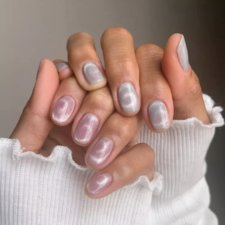 طراحی ناخن کروم