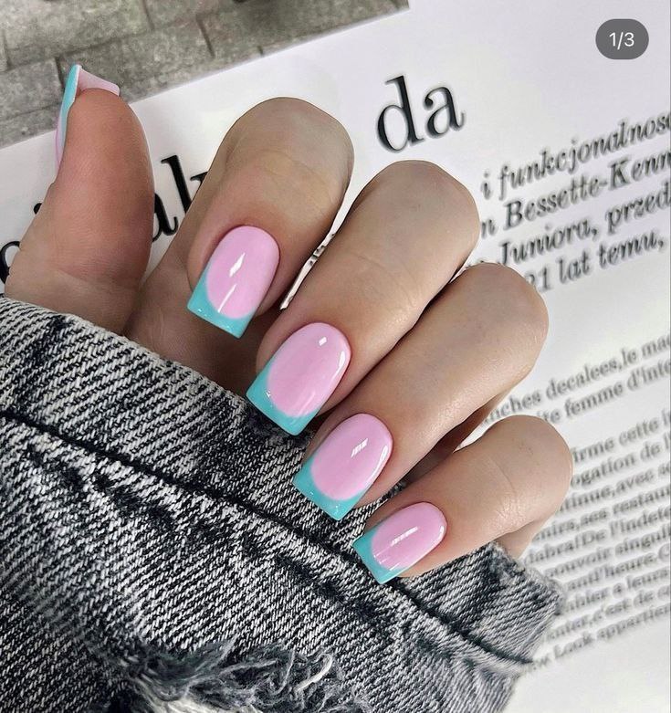 مانیکور فرنچ رنگی صورتی