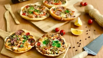 مینی پیتزاهای تکه ای با دستور پخت خانگی خوشمزه!