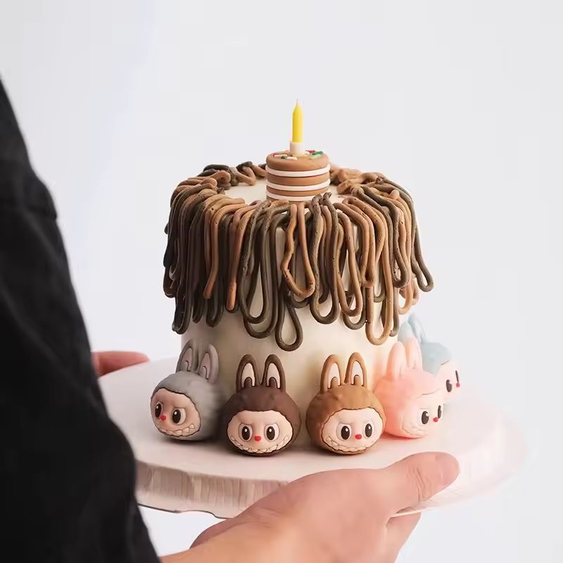ایده کیک با طرح لبوبو8