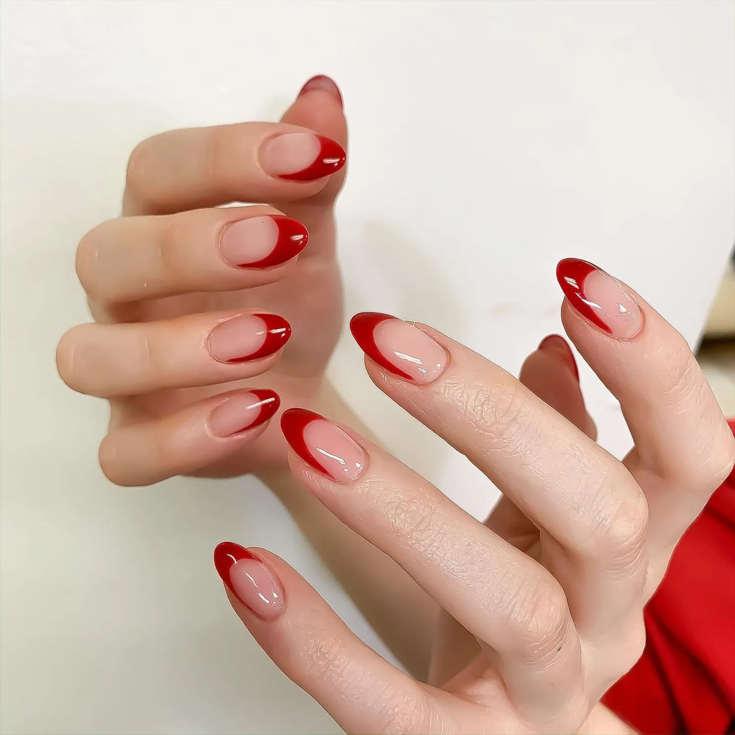 ناخن قرمز فرنچ گوجه ای