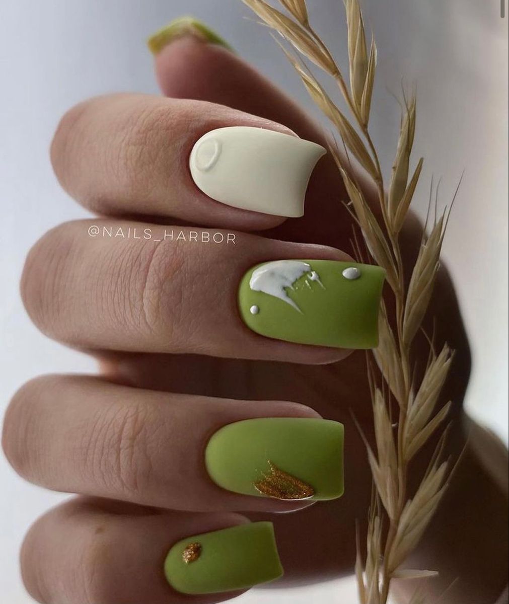 طراحی ناخن به رنگ سبز3