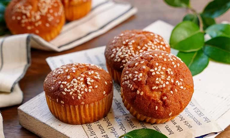 دستور پخت کیک یزدی + نکته های مهم برای داشتن کیک یزدی حرفه ای