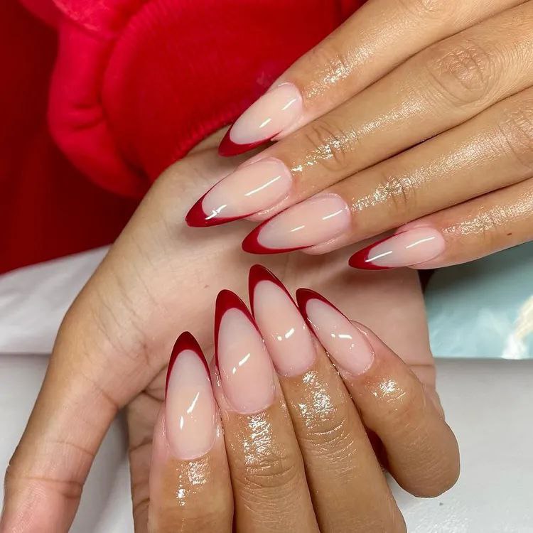 ناخن ژله‌ای فرنچ قرمز