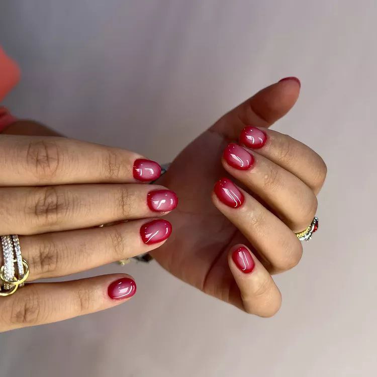طراحی ناخن ساقدوش عروس قرمز