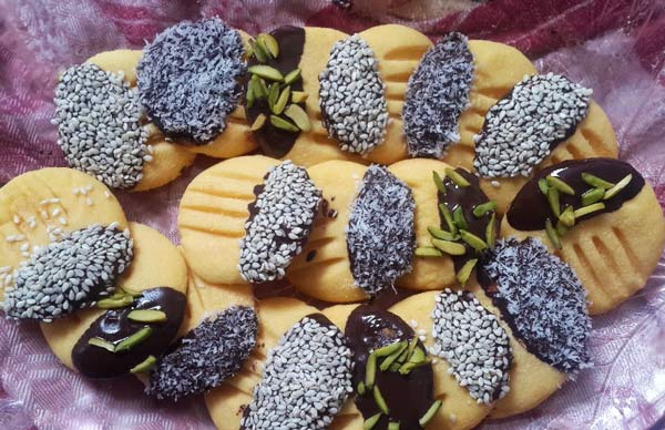 طرز تهیه شیرینی کاسترد مرحله به مرحله