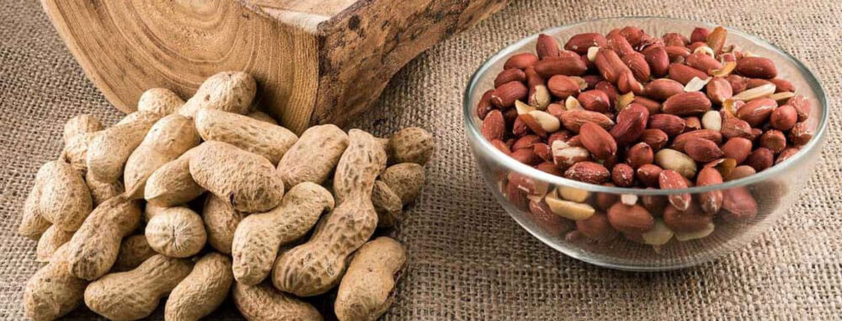 بادام زمینی برای لاغری