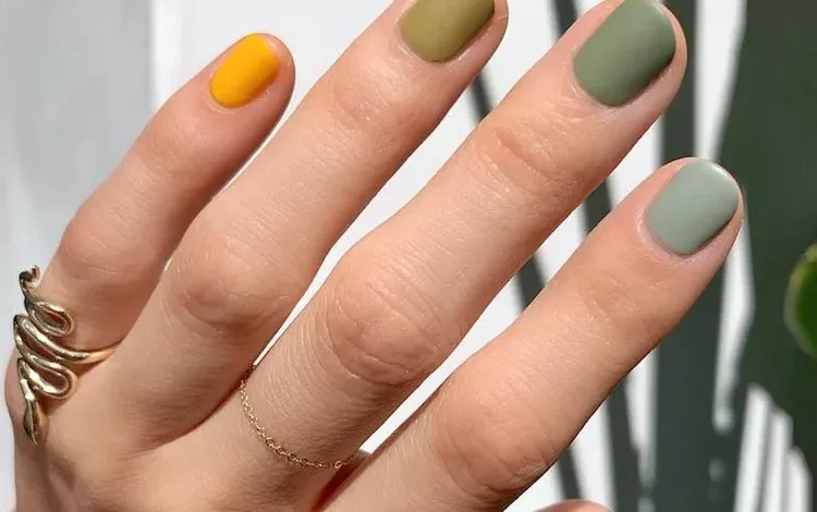 20 مدل ناخن گرادیانی که طیف رنگی متنوعی را پوشش میدهند