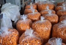 کشف 6 تن پفک رنگ آمیزی در شیراز