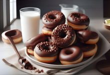 دستور پخت پیراشکی شکلاتی مخصوص صبحانه