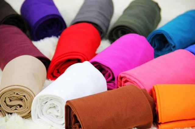 در زمستان چه جوراب‌ شلواری بپوشیم؟