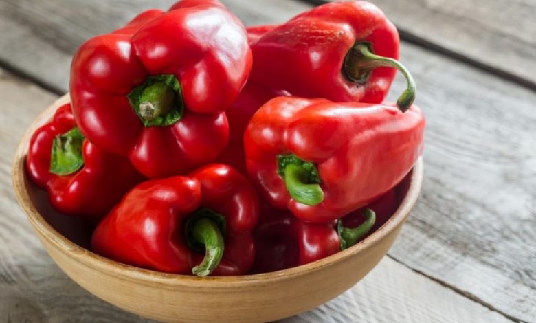 فلفل دلمه ای قرمز