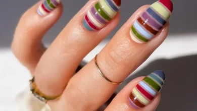 ۲۲ طرح ناخن راه راه که با طرح کلاسیک، جلوهای بازیگوشانه پیدا میکنند