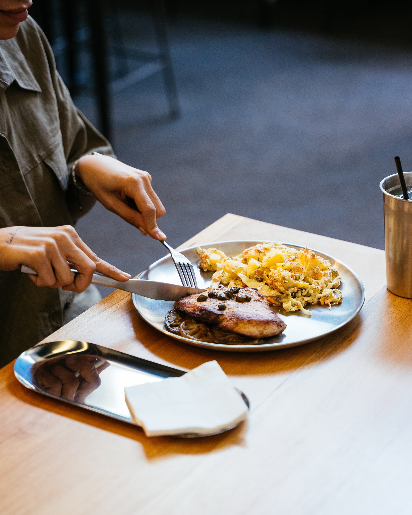 کافه مان سنایی