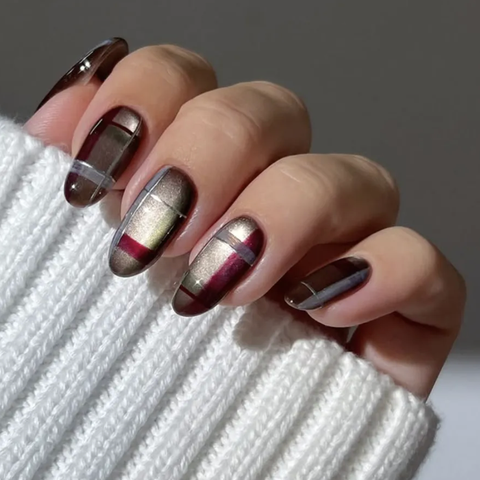 ناخن تیره زمستانی