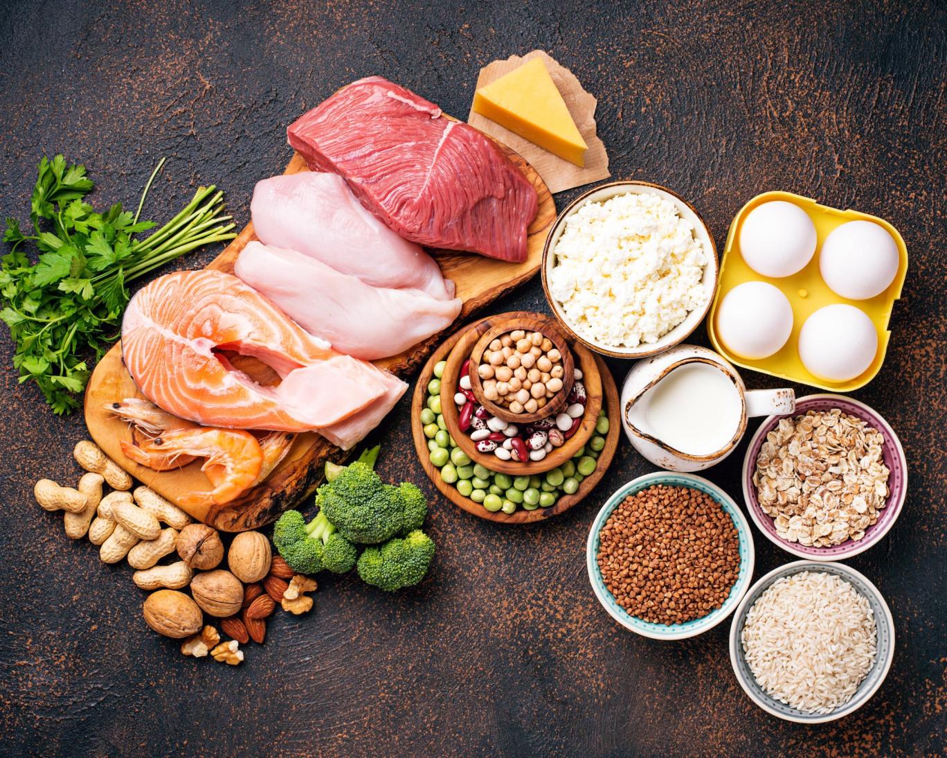 9 نشانه مصرف کم پروتئین