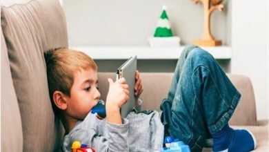 استفاده کودکان زیر 13 سال از گوشی هوشمند سلامتشان را تهدید می کند