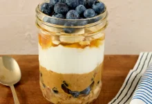 دستور آشپزی پارفه بلوبری و موز با کره بادام‌زمینی