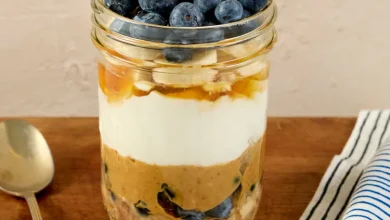 دستور آشپزی پارفه بلوبری و موز با کره بادامزمینی