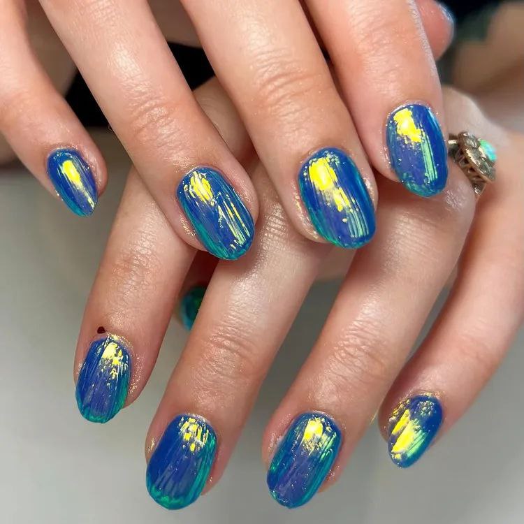 طراحی ناخن آبی زرد کروم
