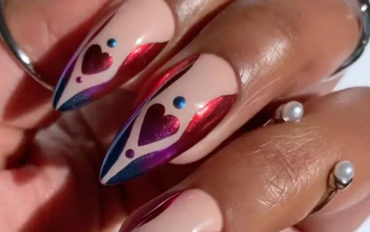 ۲۰ ایده ناخن قلبی، از لاک کروم سرخ گرفته تا لاک قرمز پررنگ