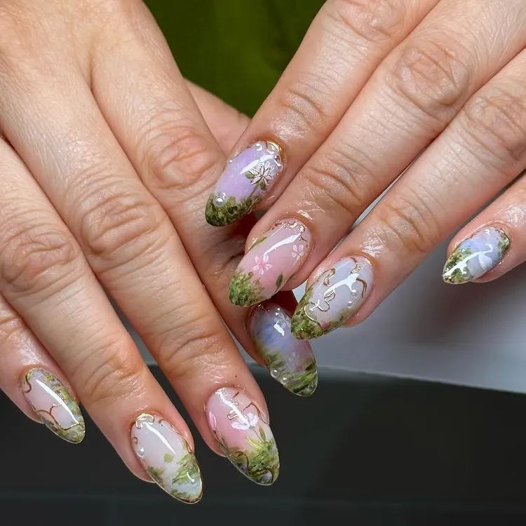 طراحی ناخن شکوفه سبز