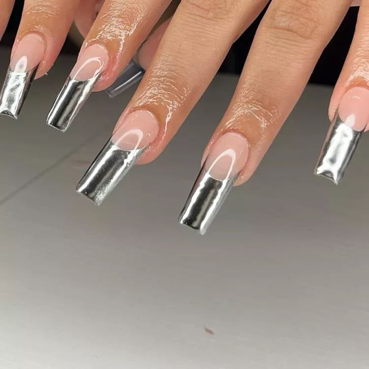 فرنچ کرومی براق و بلند