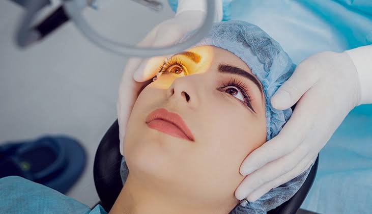 دکتر کیوان رضایی؛ تجربه و تخصص در جراحی‌های اصلاح دید